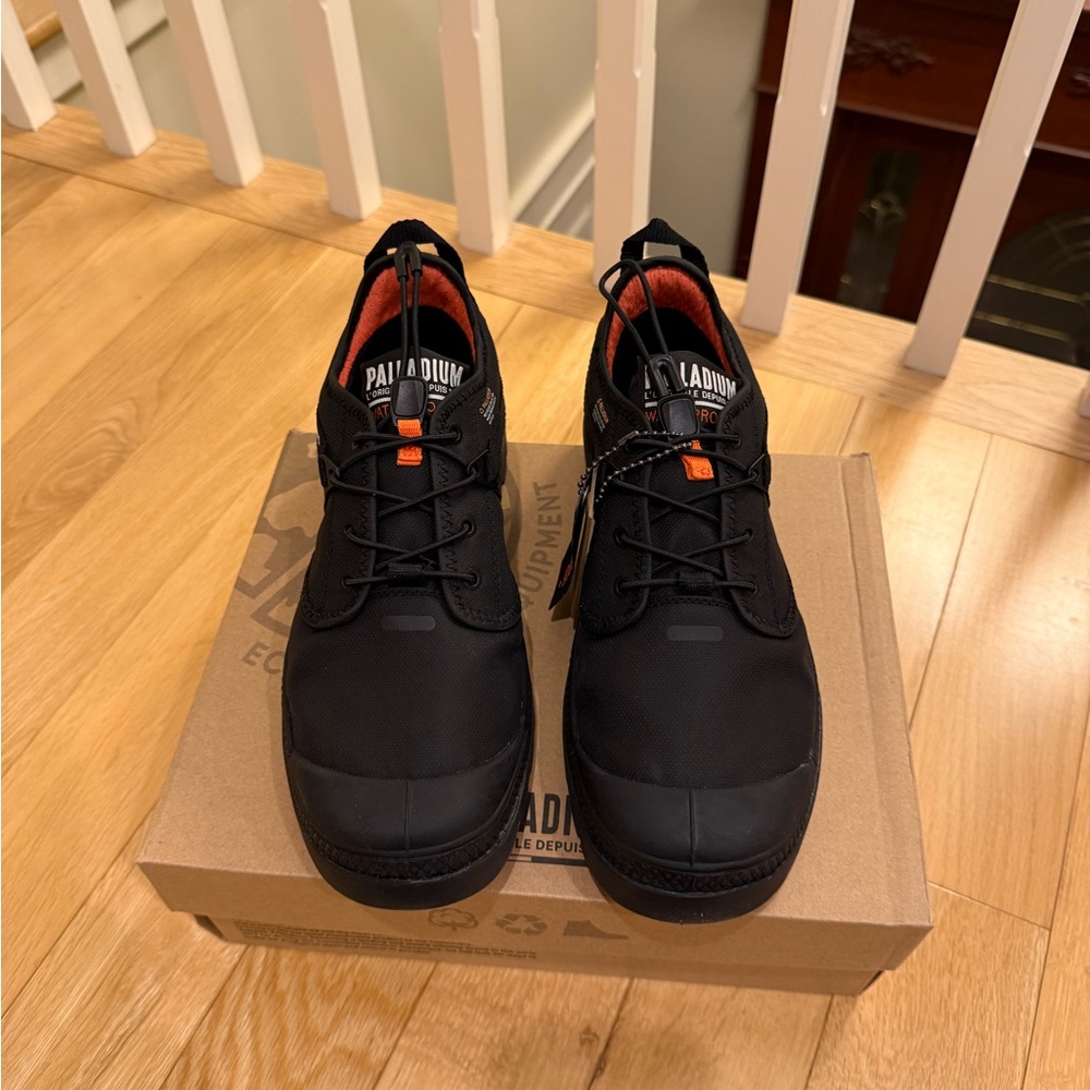 PALLADIUM unisex OX TRAVEL LITE+ WATERPROOF SNEAKERS 77338-001-BLACK